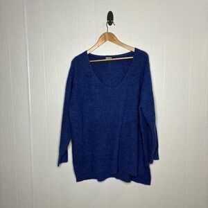 Free people intimately blue v neck sweater size xs/s wool blend